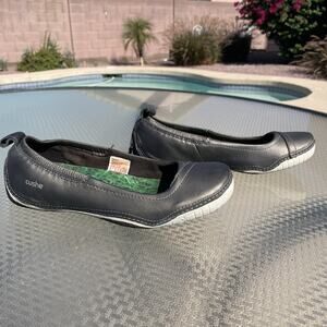 Cushe Boutique Pump Gray Leather Ballet Flats Slip On Sport Shoes Womens Size 7